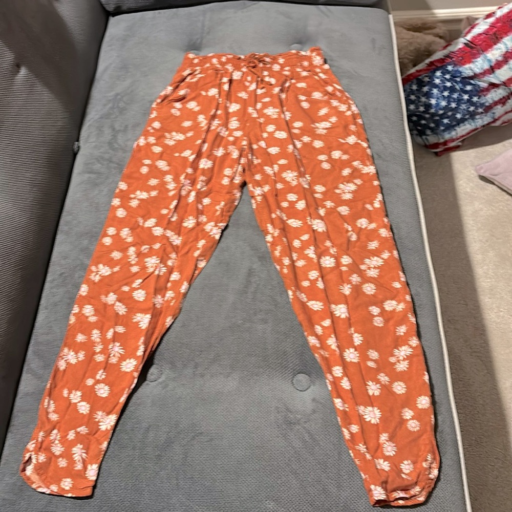 Cute fall themed pants that are great to go out and be around the house!